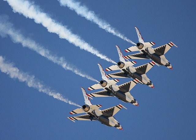 reno-airshow-175522_640